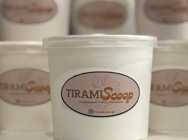 TiramiScoop branded containers showing professional packaging